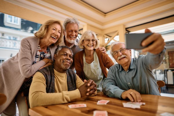What's the Difference Between a Nursing Home & Senior Living Community?