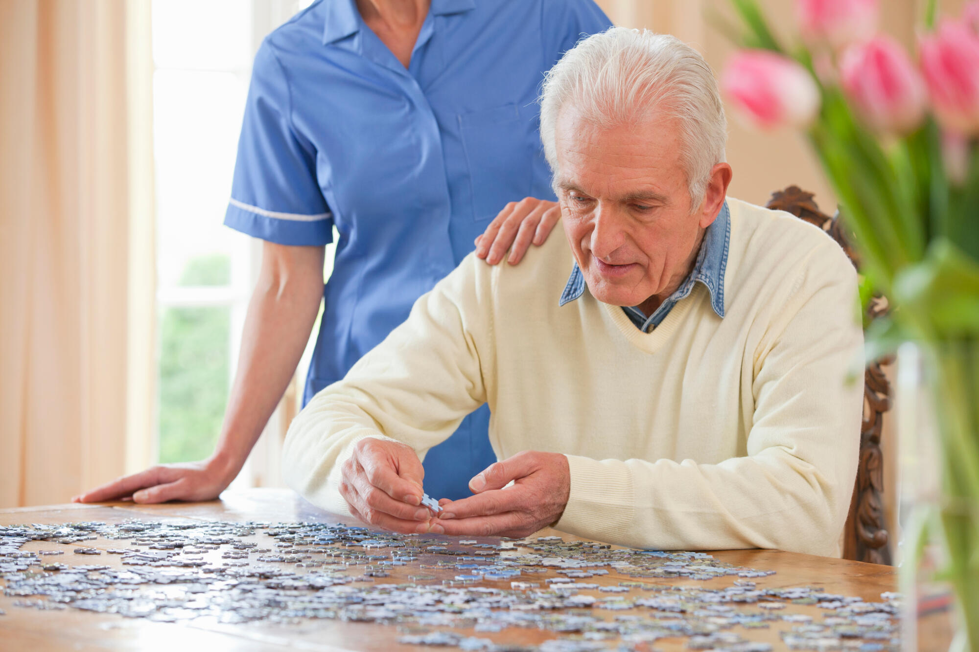 Lake Ridge Village Highlights the Role of Creativity in Brain Wellness